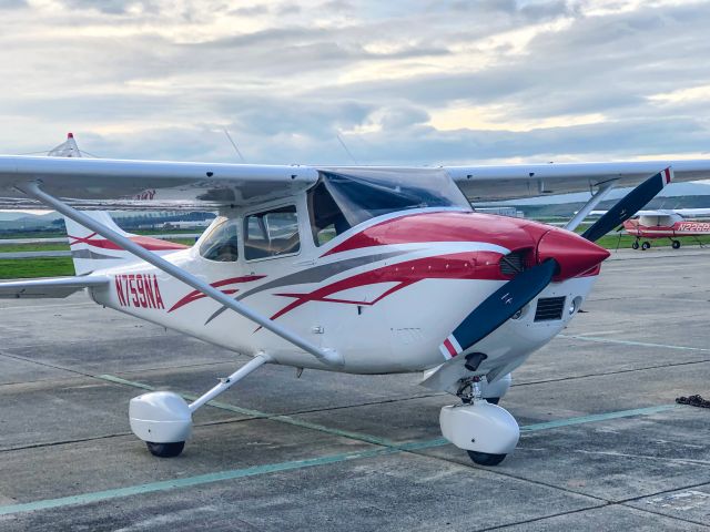 Cessna Skylane (N759NA) - December day on the ramp at Hollister, CA. (KCVH)