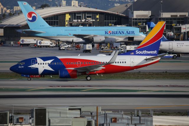 Boeing 737-700 (N931WN)
