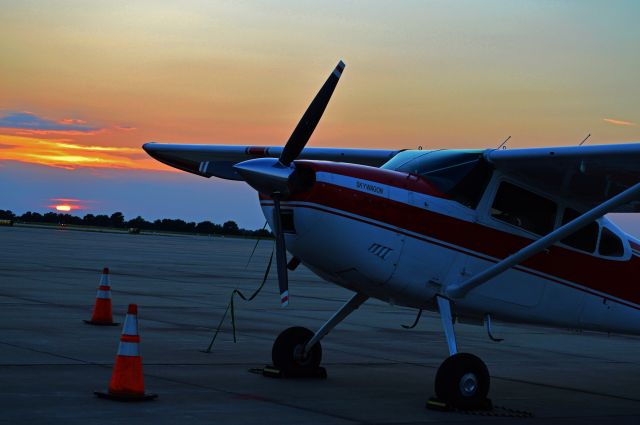 Cessna Skywagon 180 (N4312Y)