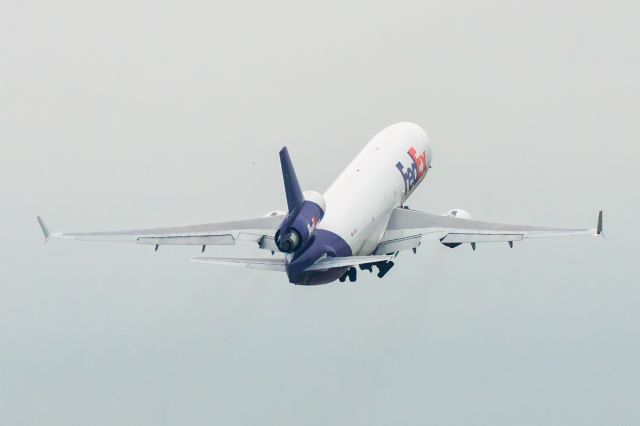 Boeing MD-11 —