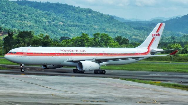 Airbus A330-300 (PK-GHD)