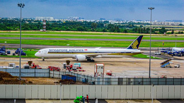 Boeing 787-8 (9V-SCV)
