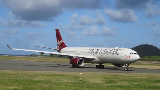 Airbus A330-300 (G-VWAG)