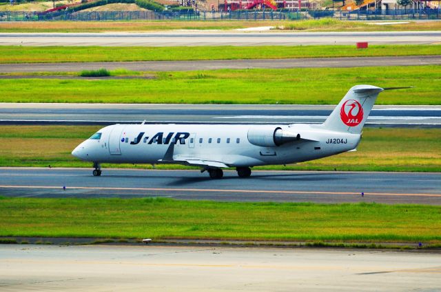 Canadair Regional Jet CRJ-200 (JA204J)