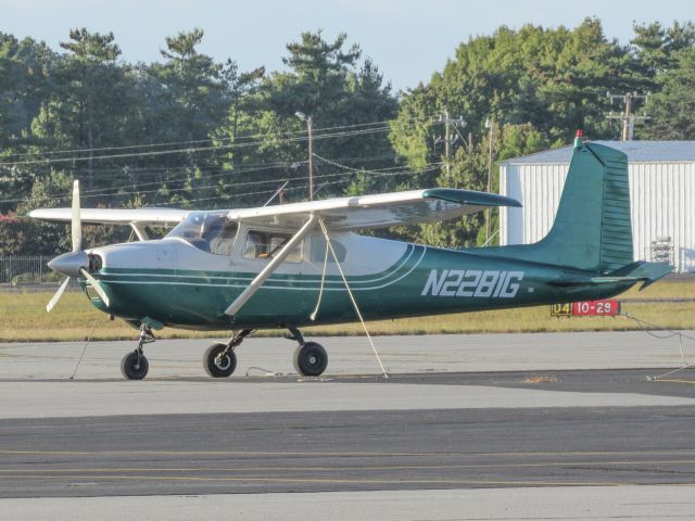 Cessna Skylane (N2281G)