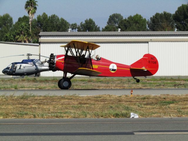 Piper Cherokee (N8708) - Landing RWY 24