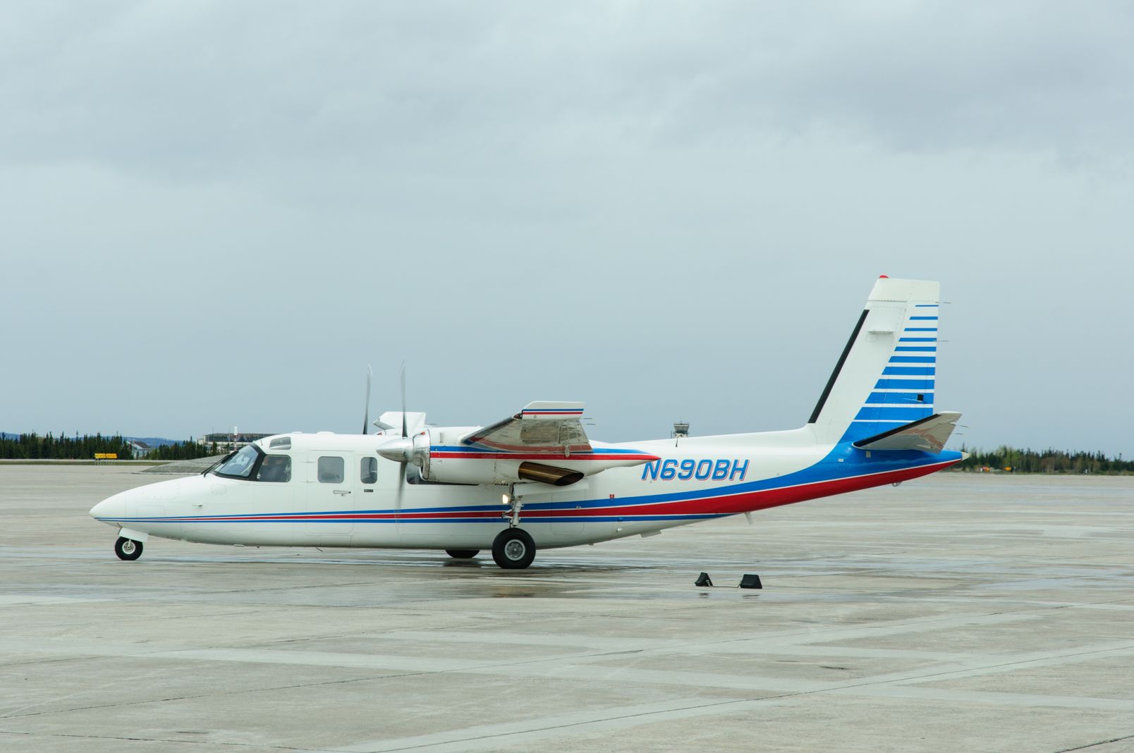 Rockwell Turbo Commander 690 (N690BH)