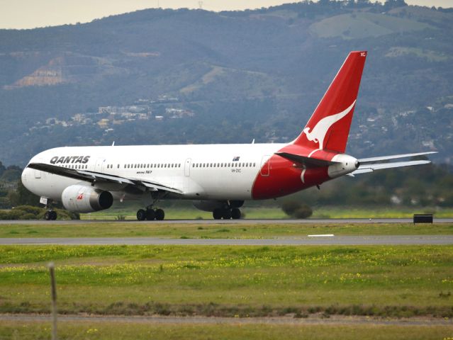 BOEING 767-300 (VH-ZXC) - Rolling for take off on runway 05, for flight to Sydney. Thursday 12th July 2012.