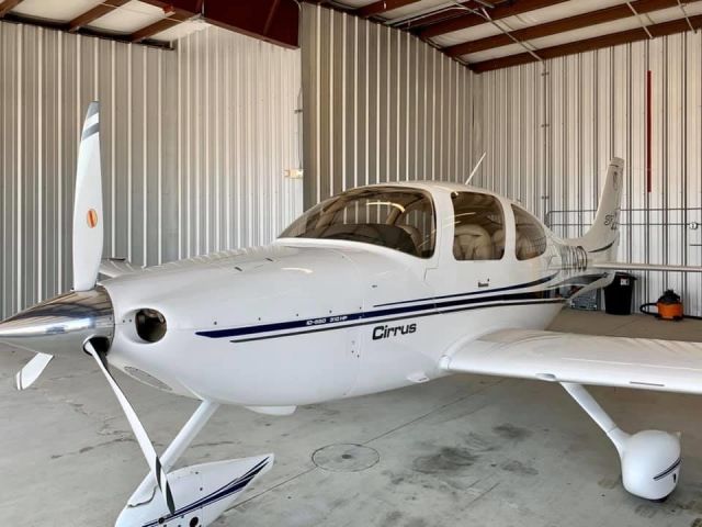 Cirrus SR-22 (N874CD)