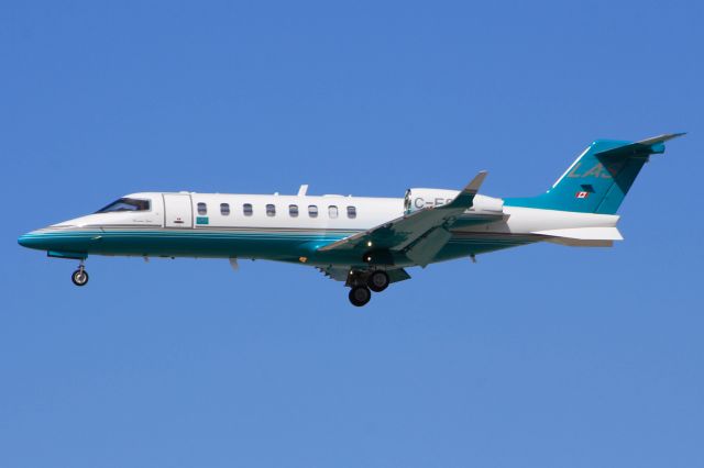 Learjet 45 (C-FSDL)