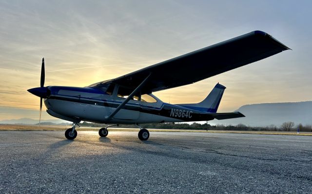 Cessna Skylane RG (N9864C) - I seem to be here at this time of night while I wait for cheap(er) fuel.