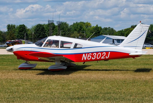 Piper Cherokee (N6302J)