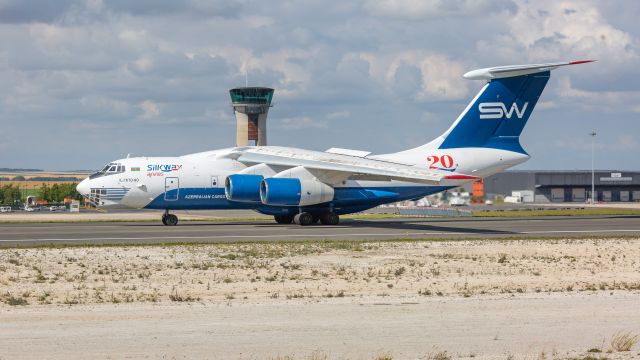 Ilyushin Il-76 (4K-AZ100)