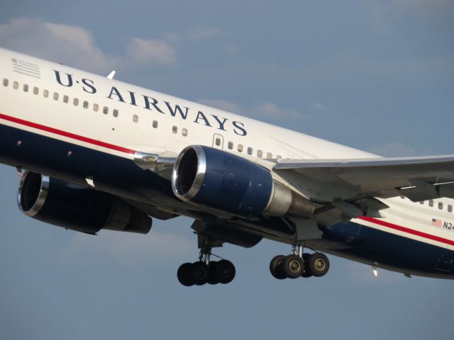 BOEING 767-200 (N248AY) - Taken August 15, 2013