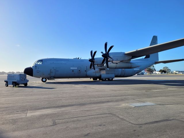 Lockheed C-130 Hercules (APJ62191)