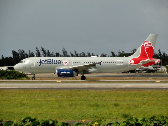 Airbus A320 (N605JB)