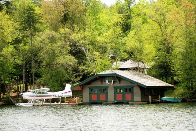 Cessna Skywagon (N61562) - Blue Mountain Lake, NY