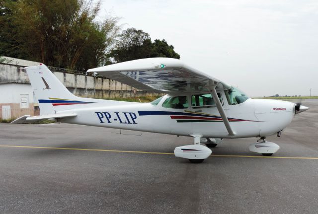 Cessna Skyhawk (PP-LIP)