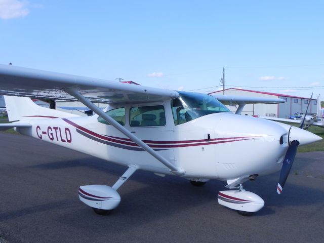 Cessna Skylane (C-GTLD)