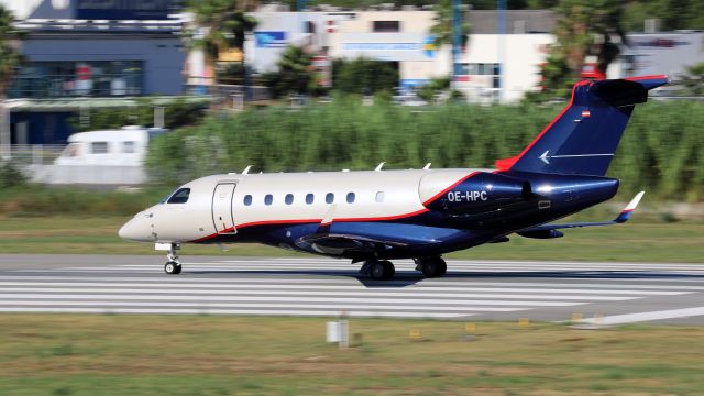 Embraer Legacy 550 (OE-HPC)