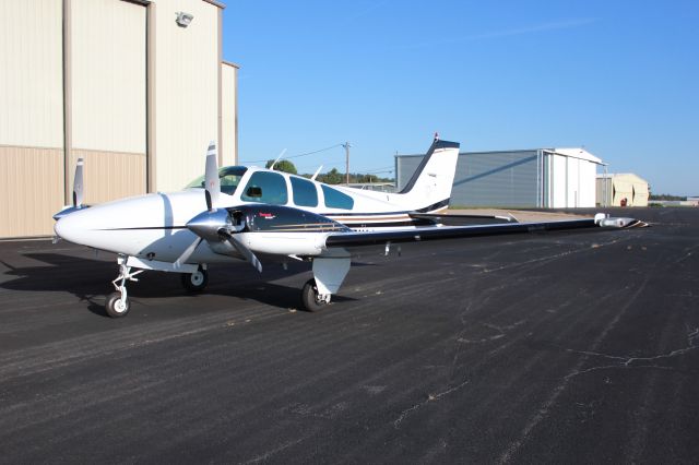 Beechcraft 55 Baron (N51KA)