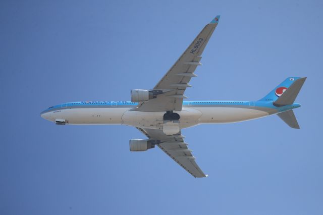 Airbus A330-300 (HL8003) - November 23rd 2019:KIX-ICN