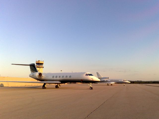 Dassault Falcon 50 (N8300E)