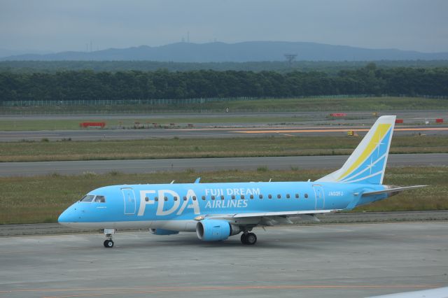 Embraer 170/175 (JA02FJ)