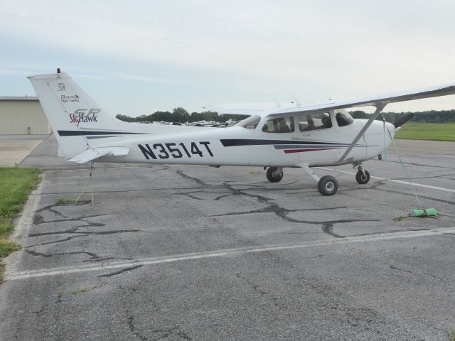 Cessna Skyhawk (N3514T)