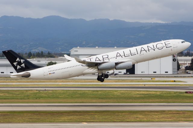 Airbus A340-300 (D-AIFA)