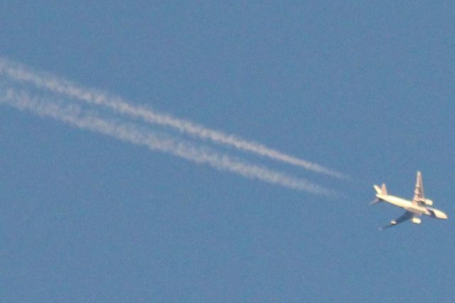 Boeing 777-200 (4X-ECD)
