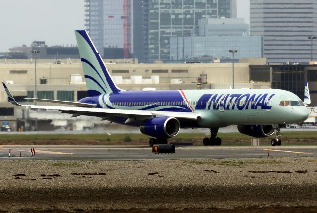 Boeing 757-200 (N963CA)