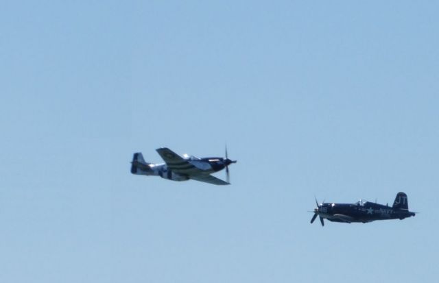 North American P-51 Mustang (N51HY)