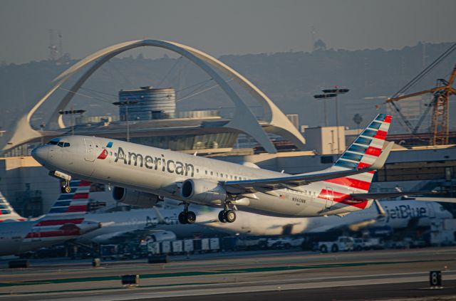 Boeing 737-800 (N960NN) - Rotation out of LAX is this AAL B738.