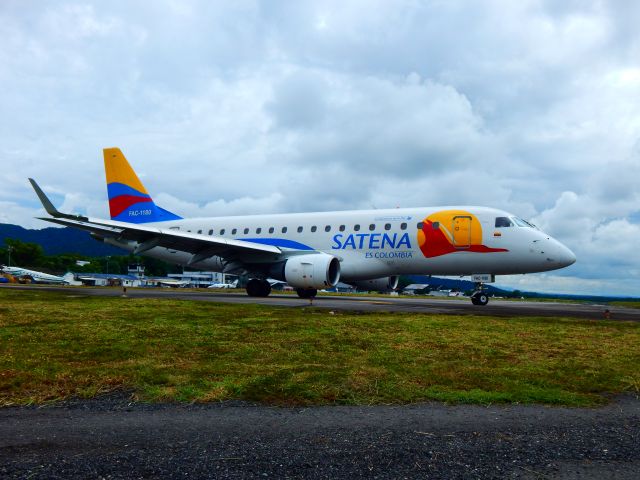 Embraer 170/175 (HK-4528)