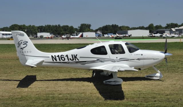 Cirrus SR-22 (N161JK) - Airventure 2017