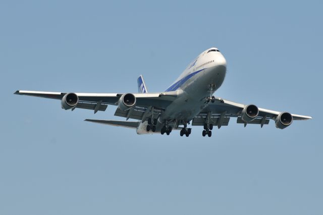 Boeing 747-400 (JA8964) - 2011/3/5