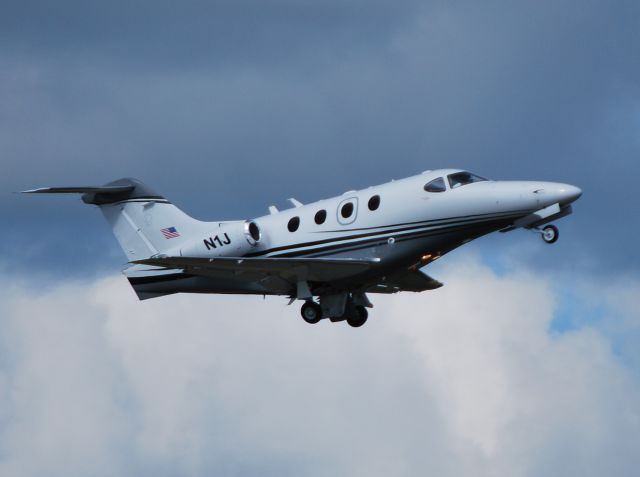 Beechcraft Premier 1 (N1J) - JRC INVESTMENTS LLC departing runway 20 at KJQF - 5/27/12