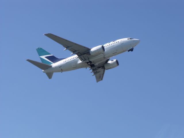 — — - wheels up!!