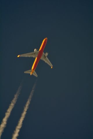 — — - DHK-969 KCVG to EDDP/LEJ over KCLE 33,000 ft