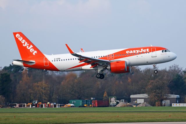 Airbus A320neo (G-UZHI) - EZY1924 from Malaga.