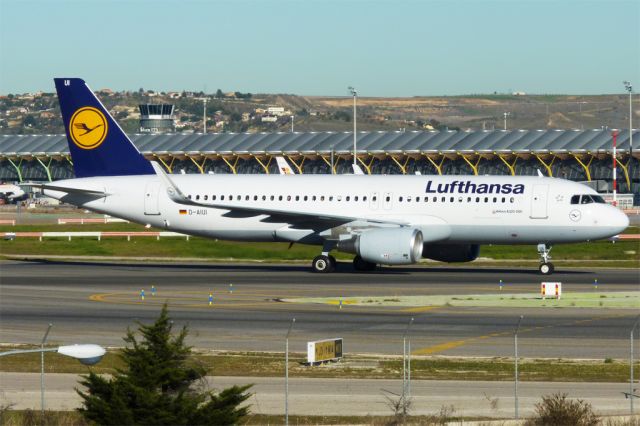 Airbus A320 (D-AIUI)