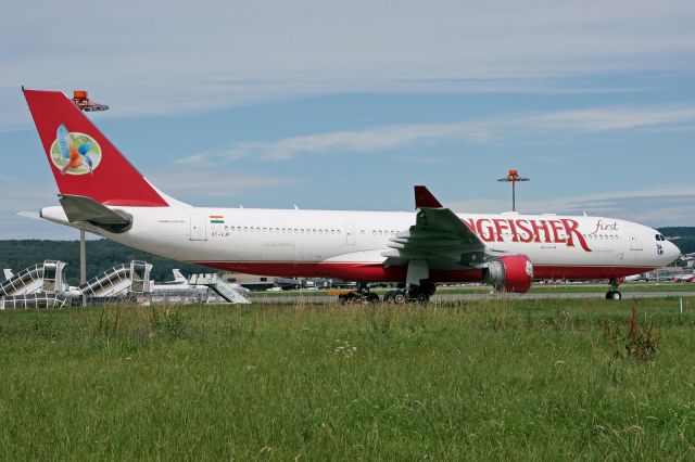 Airbus A330-200 (VT-VJP)