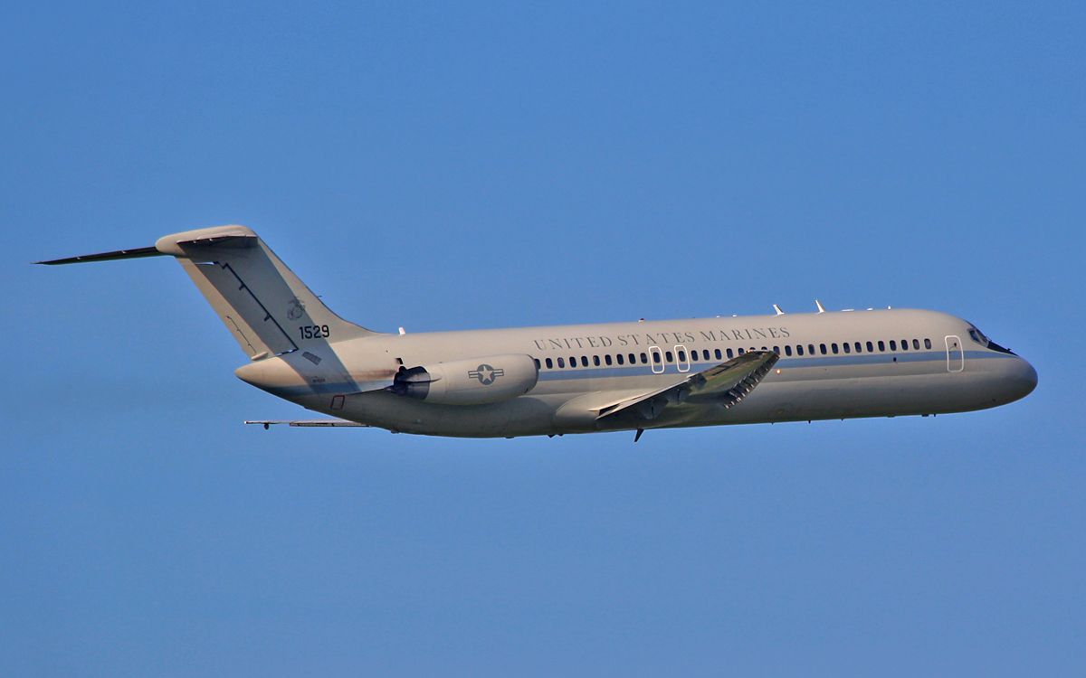 16-1529 — - usmc c-9b 161529 dep shannon 30/9/15.