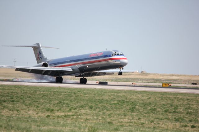 McDonnell Douglas MD-80 (N479AA)