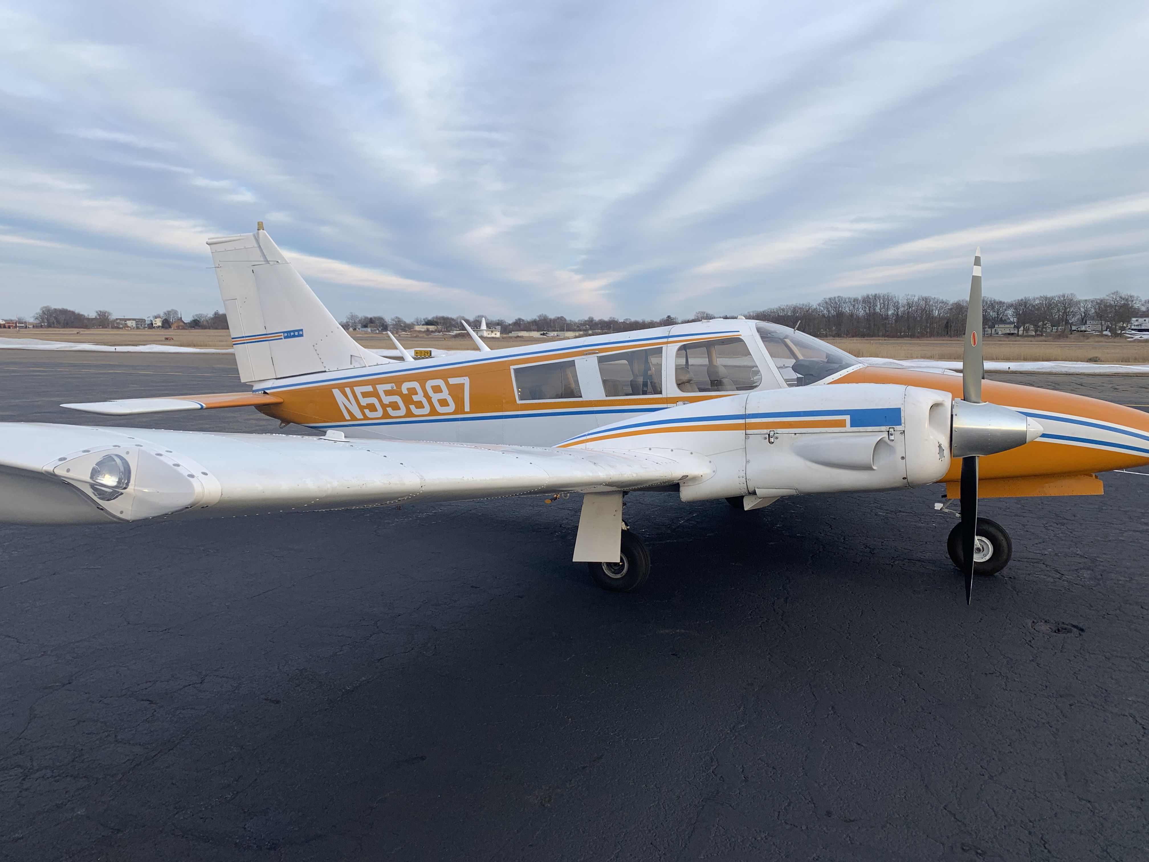 Piper Seneca (N55387)