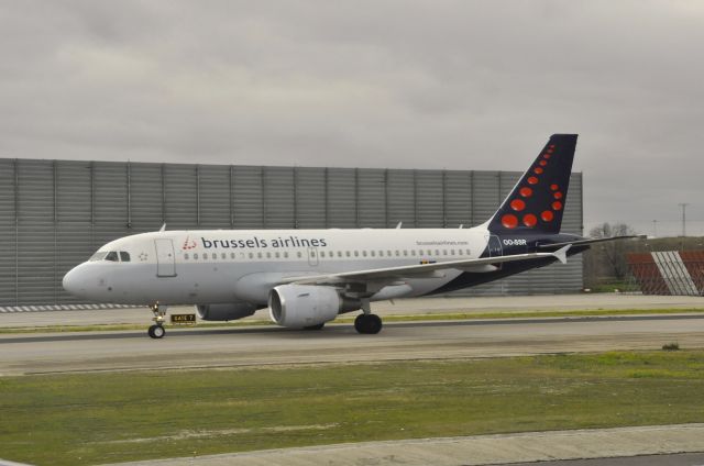 Airbus A319 (OO-SSR) - Brussels Airlines Airbus A319-112 OO-SSR in Madrid