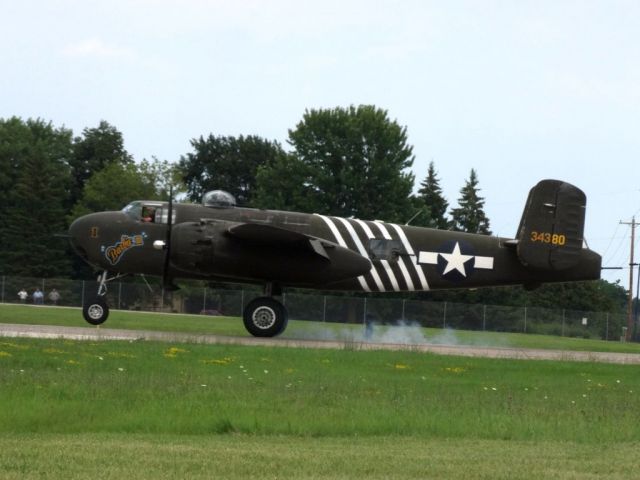 North American TB-25 Mitchell (N5548N)