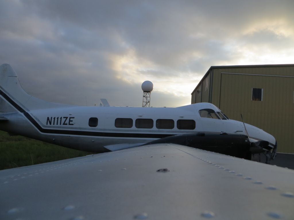 Hawker Siddeley Dove (N111ZE)