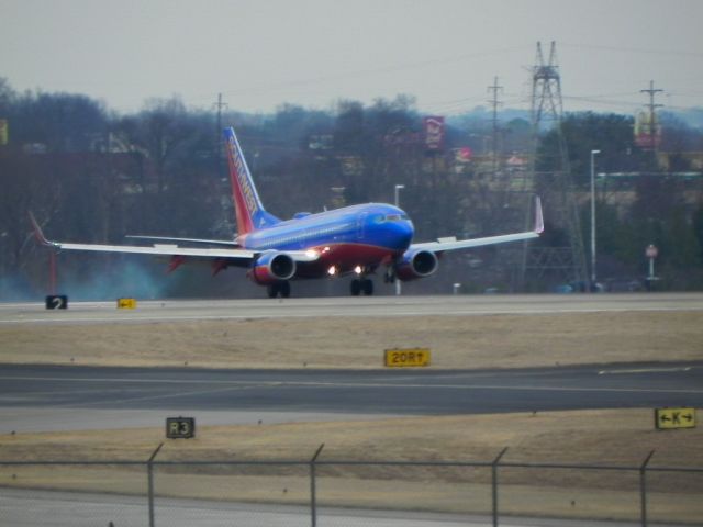 Boeing 737-700 (N273WN)